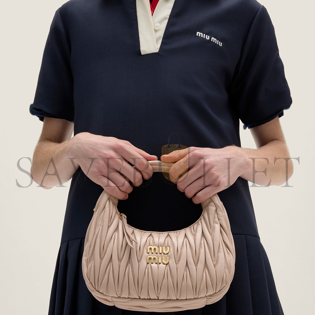 MIU MIU WANDER MATELASSÉ NAPPA LEATHER HOBO BAG 5BC125 (20*17*6cm) MIU MIU WANDER MATELASSÉ NAPPA LEATHER HOBO BAG 5BC125 (20*17*6cm)